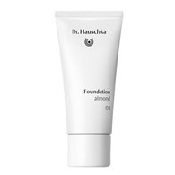 DR HAUSCHKA FOUNDATION 02 ALMOND 30ML